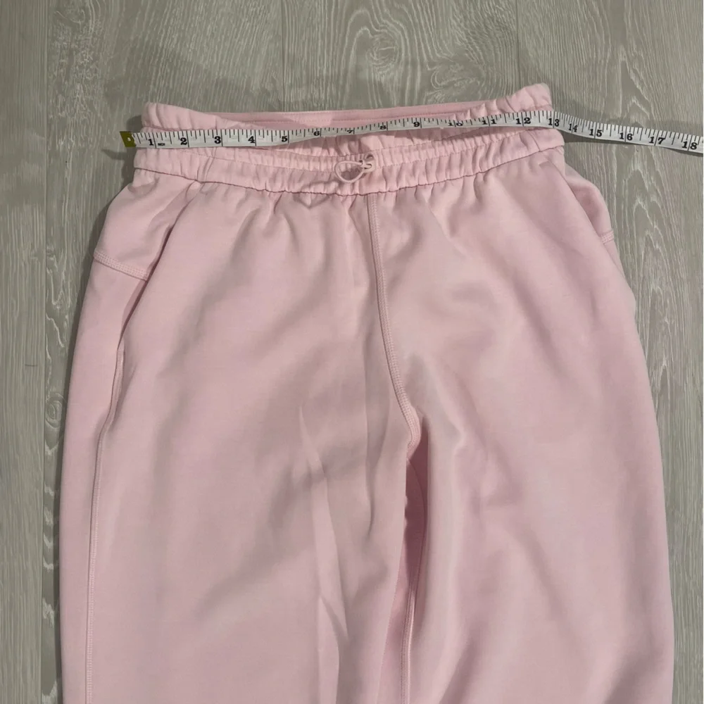 Lululemon Softstreme High-Rise Pant Strawberry Milkshake size 4 like new - Picture 7 of 15